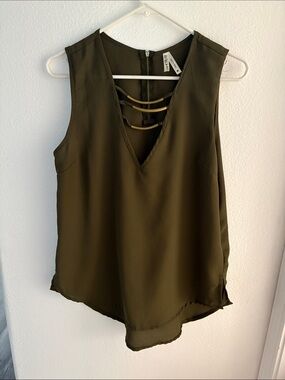 Live 4 Truth Olive Green V-Neck Strappy Shell Tank